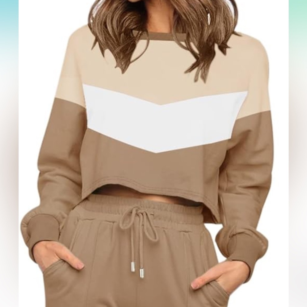 Zesica Colorblock Pullover